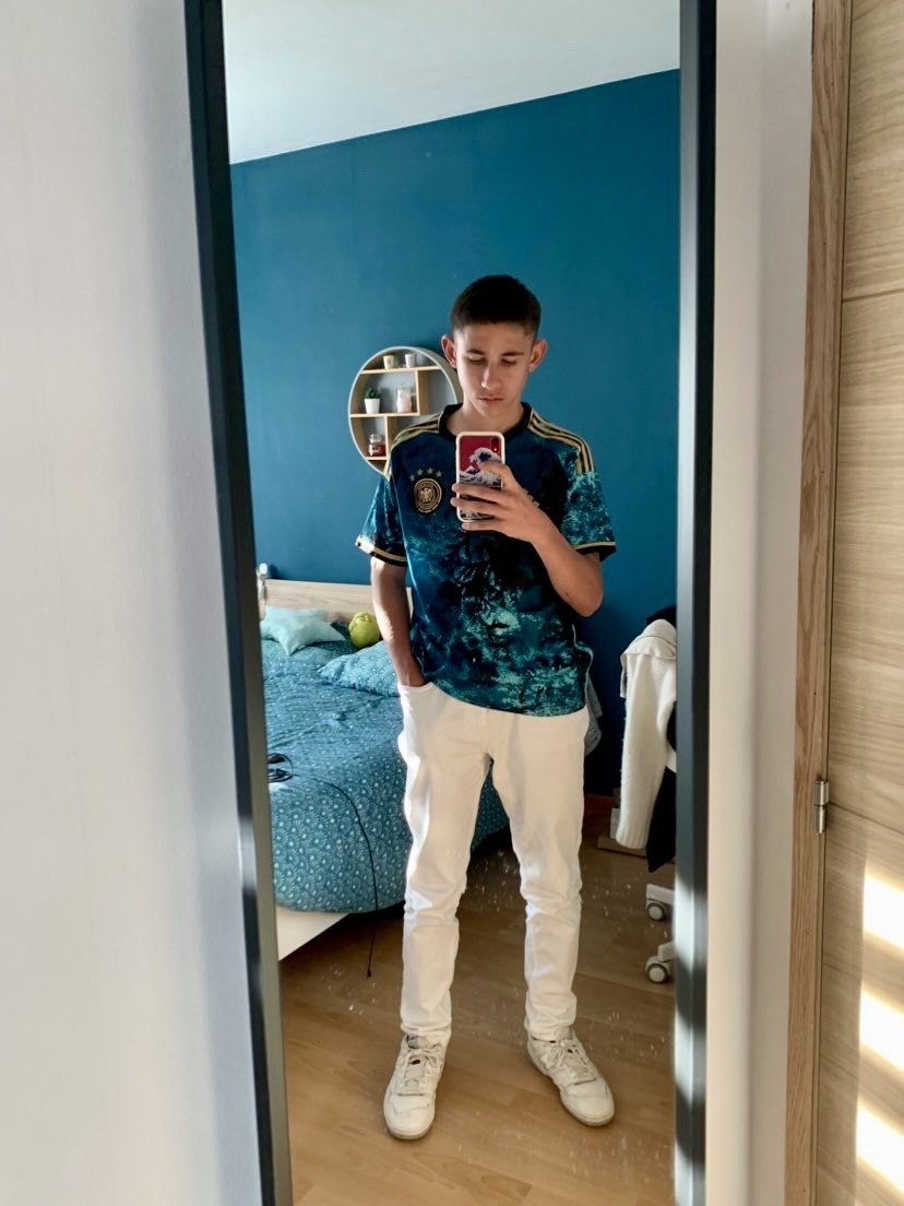 Joani - Chimay - Hainaut | Rencontre Trans